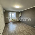 Продам квартиру, Садовый пер. , 2 кім., 45.10 м², евроремонт 