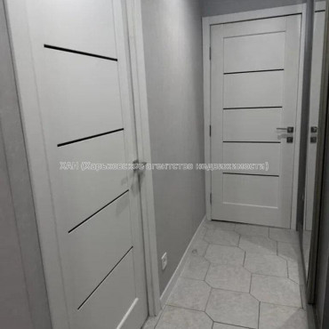 Продам квартиру, Садовый пер. , 2 кім., 45.10 м², евроремонт 