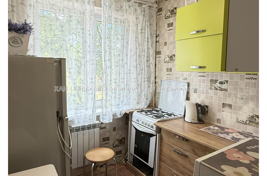 Продам квартиру, Непокоренных ул. , 47Б , 2 кім., 44.10 м², косметический ремонт 