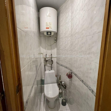 Продам квартиру, Светлая ул. , 2 кім., 44 м², косметический ремонт 