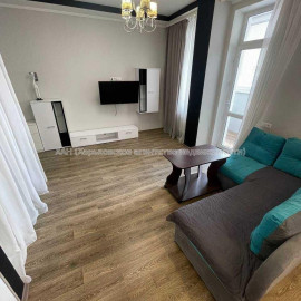 Продам квартиру, Подольский пер. , 1 кім., 46 м², евроремонт