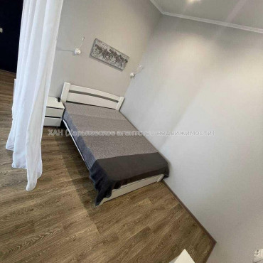 Продам квартиру, Подольский пер. , 1 кім., 46 м², евроремонт 