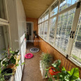 Продам квартиру, Братьев Гипиков ул. , 5 кім., 93.10 м², советский ремонт 