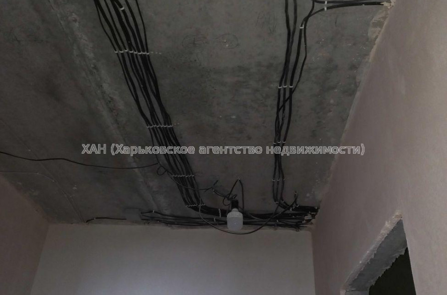Продам квартиру, Барабашова академика ул. , 1 кім., 35 м², без отделочных работ 