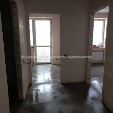 Продам квартиру, Барабашова академика ул. , 1 кім., 35 м², без отделочных работ 