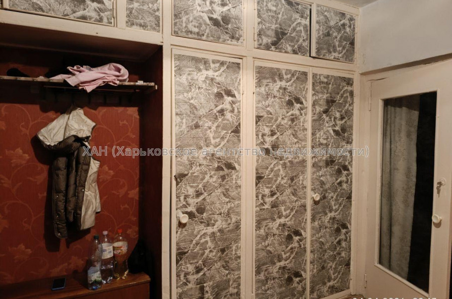 Продам квартиру, Юбилейный просп. , 3 кім., 64 м², косметический ремонт 