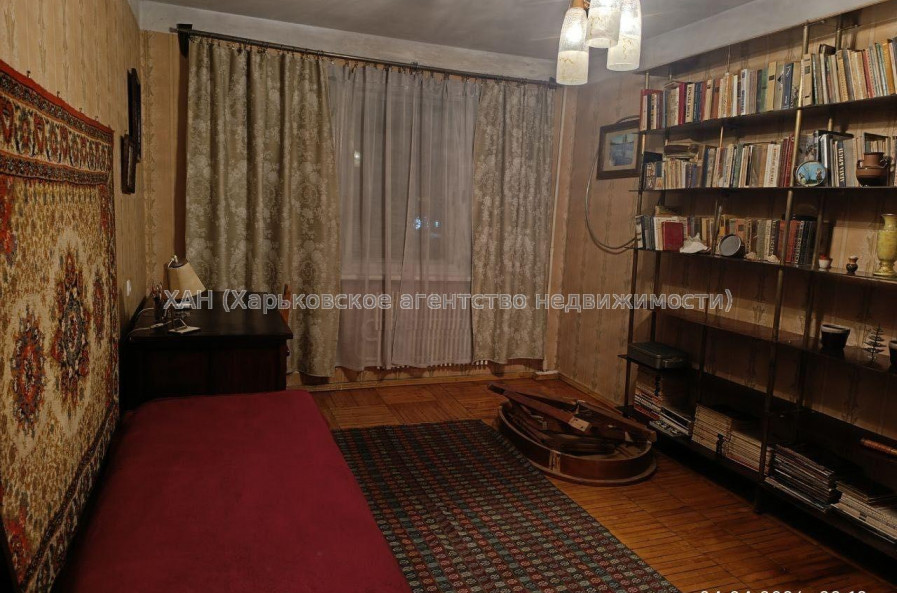 Продам квартиру, Юбилейный просп. , 3 кім., 64 м², косметический ремонт 