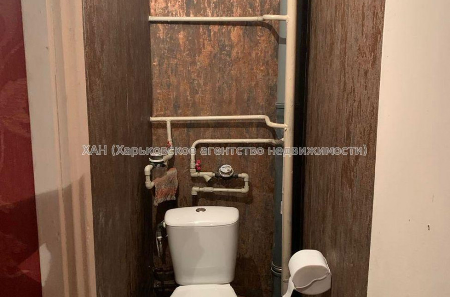 Продам квартиру, Юбилейный просп. , 3 кім., 64 м², косметический ремонт 
