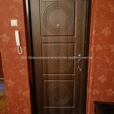 Продам квартиру, Юбилейный просп. , 3 кім., 64 м², косметический ремонт 