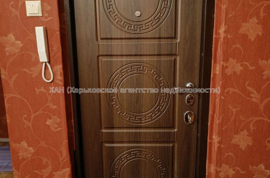 Продам квартиру, Юбилейный просп. , 3 кім., 64 м², косметический ремонт 