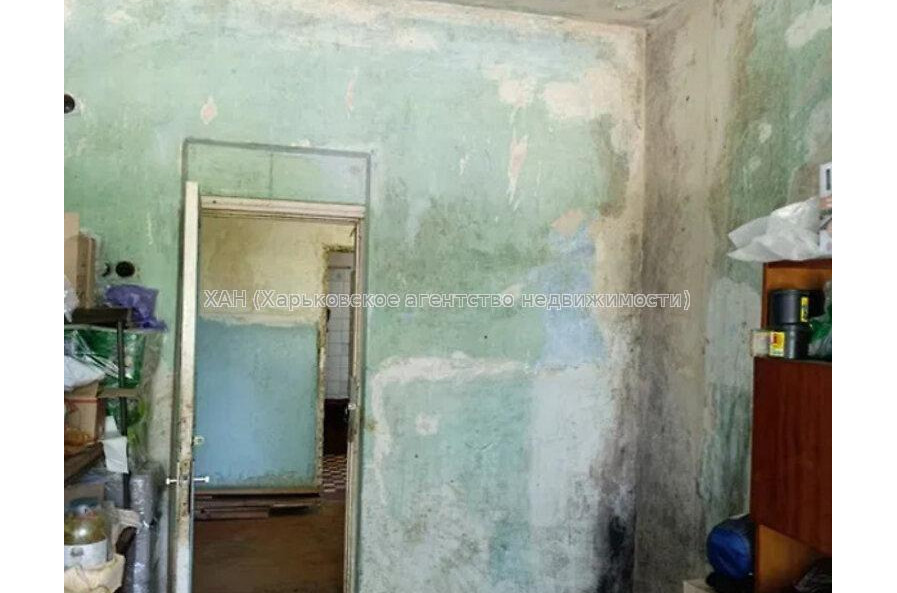Продам квартиру, Антонова ул. , 15  ком., 54 м², без ремонта 