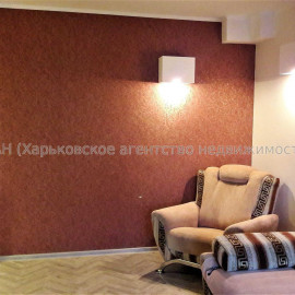 Сдам квартиру, Ахсарова Энвера ул. , 1  ком., 35 м², евроремонт