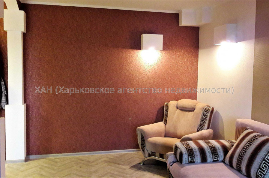 Сдам квартиру, Ахсарова Энвера ул. , 1  ком., 35 м², евроремонт 