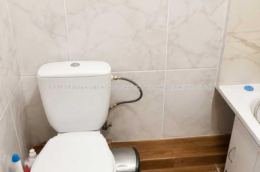 Продам квартиру, Гарибальди ул. , 1 кім., 16.50 м², капитальный ремонт 