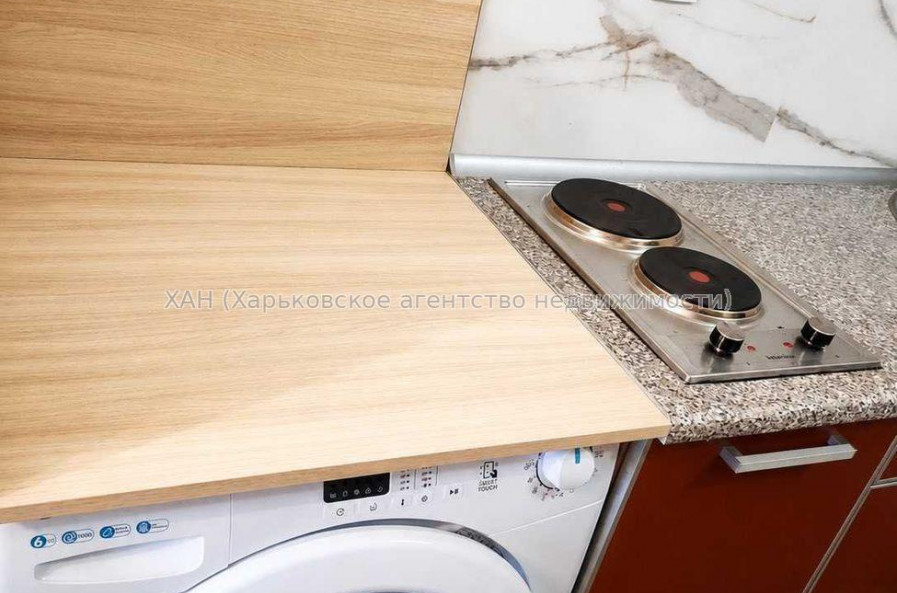 Продам квартиру, Гарибальди ул. , 1 кім., 16.50 м², капитальный ремонт 