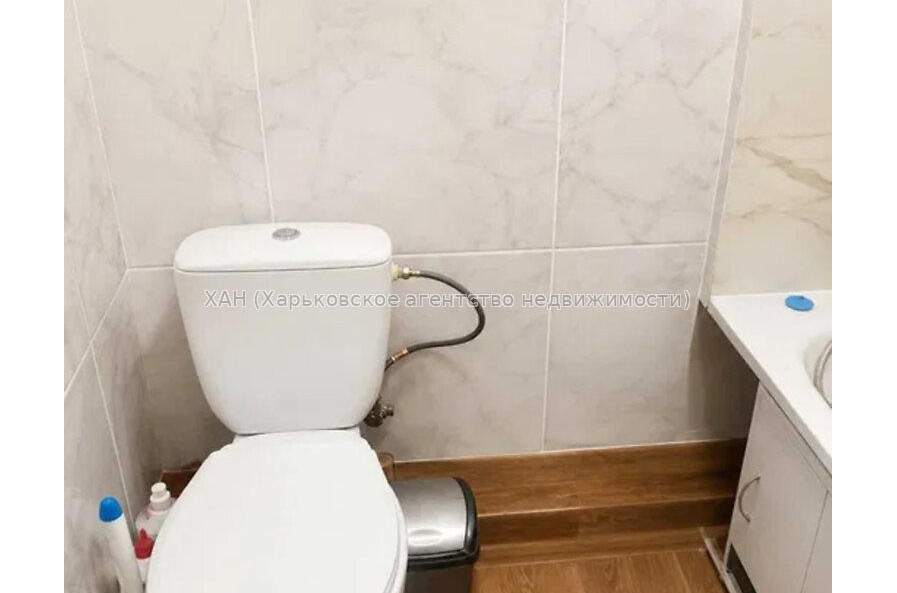 Продам квартиру, Гарибальди ул. , 1 кім., 16.50 м², капитальный ремонт 
