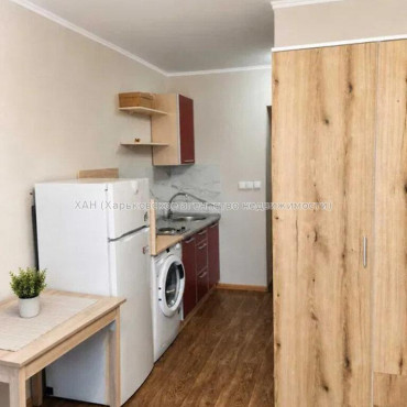 Продам квартиру, Гарибальди ул. , 1 кім., 16.50 м², капитальный ремонт 