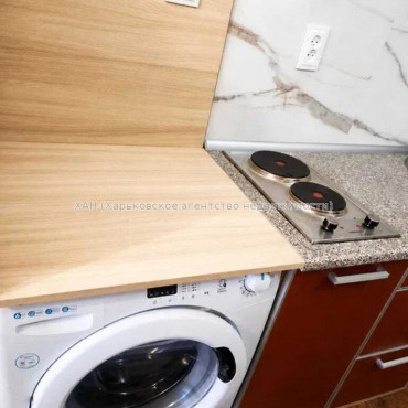 Продам квартиру, Гарибальди ул. , 1 кім., 16.50 м², капитальный ремонт 