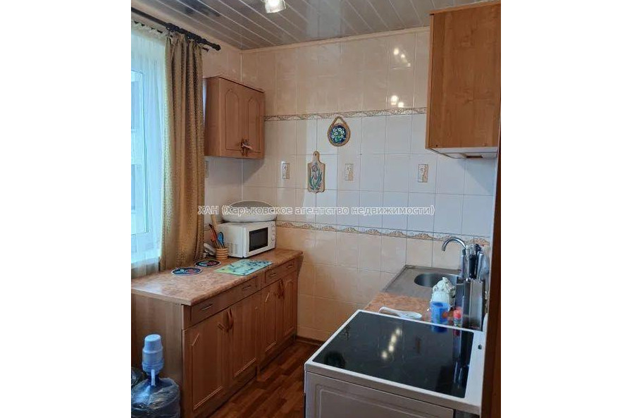 Продам квартиру, Академика Павлова ул. , 3 кім., 69 м², капитальный ремонт 