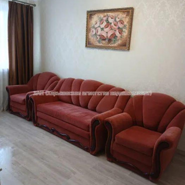 Продам квартиру, Академика Павлова ул. , 3 кім., 69 м², капитальный ремонт 
