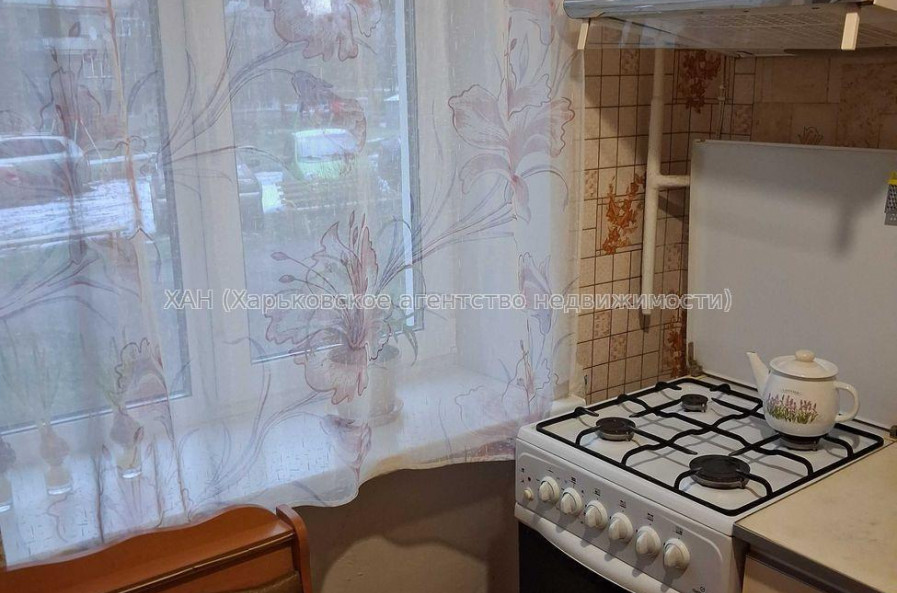 Продам квартиру, Северина Потоцкого пер. , 10 , 2 кім., 46 м², советский ремонт 