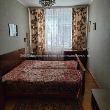 Продам квартиру, Ньютона ул. , 2  ком., 44.60 м², советский ремонт 