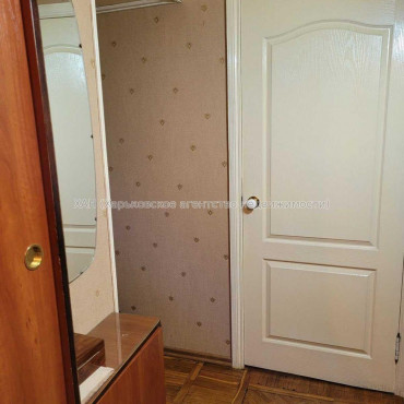 Продам квартиру, Ньютона ул. , 2  ком., 44.60 м², советский ремонт 