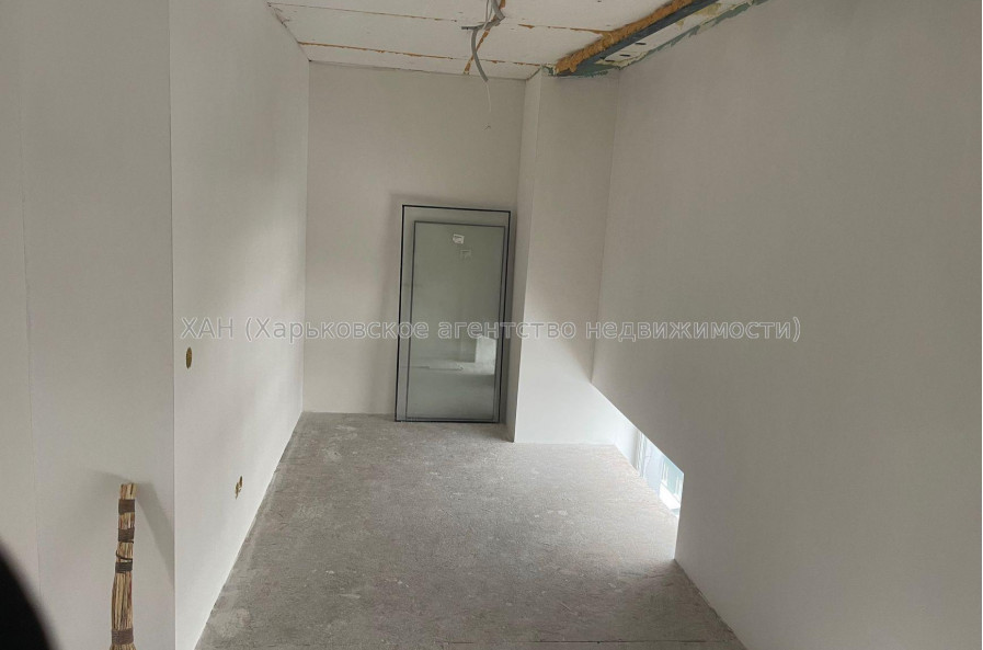 Продам квартиру, Героев Харькова просп. , 4 кім., 96 м², без отделочных работ 