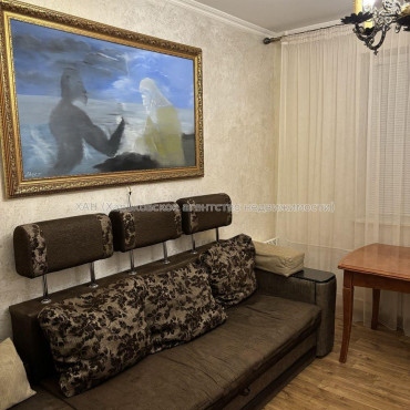Продам квартиру, Победы просп. , 4  ком., 83.90 м², евроремонт 