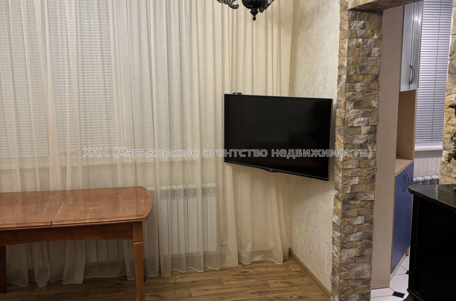 Продам квартиру, Победы просп. , 4  ком., 83.90 м², евроремонт 