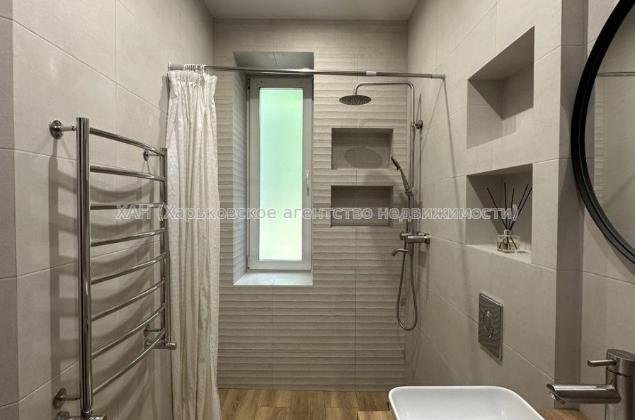 Продам квартиру, Мироносицкая ул. , 2 кім., 58.90 м², евроремонт 