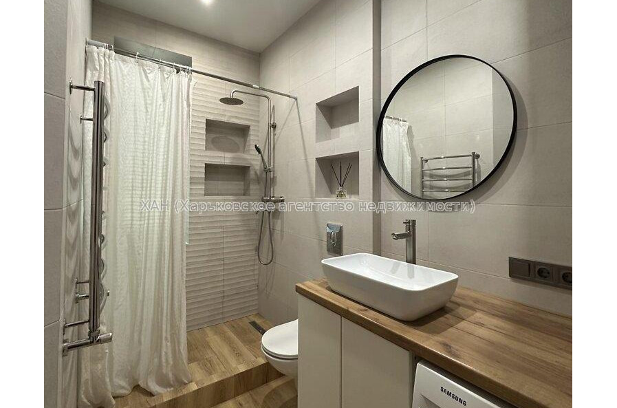 Продам квартиру, Мироносицкая ул. , 2 кім., 58.90 м², евроремонт 