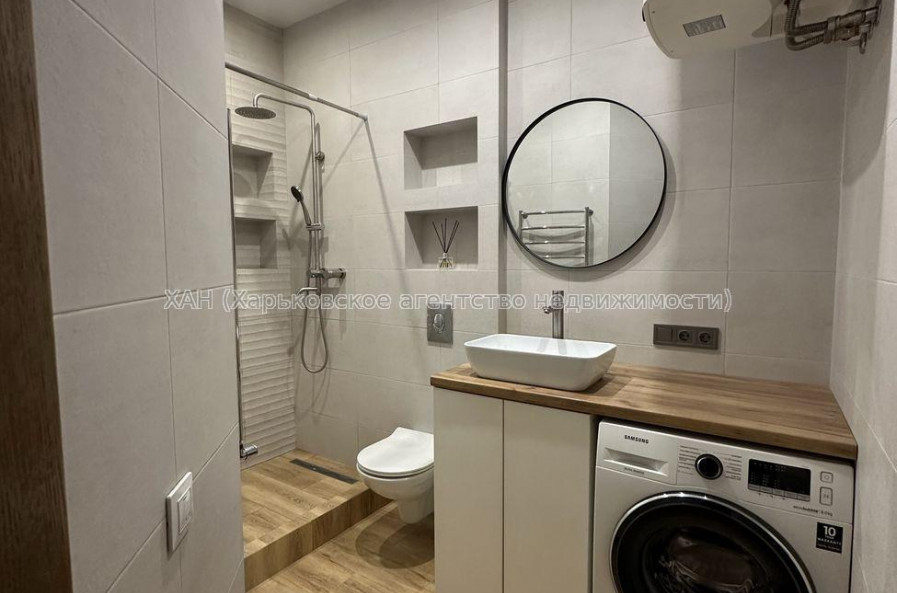 Продам квартиру, Мироносицкая ул. , 2 кім., 58.90 м², евроремонт 