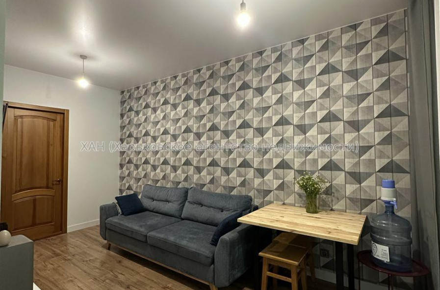 Продам квартиру, Мироносицкая ул. , 2 кім., 58.90 м², евроремонт 