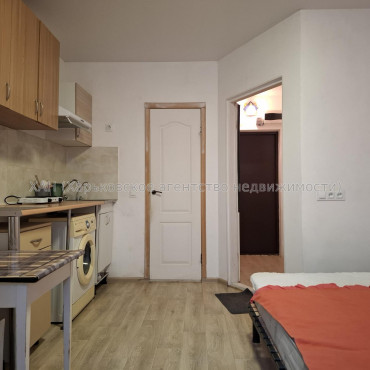 Здам квартиру, Мира ул. , 1 кім., 20 м², капитальный ремонт 