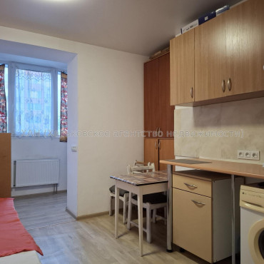 Здам квартиру, Мира ул. , 1 кім., 20 м², капитальный ремонт 