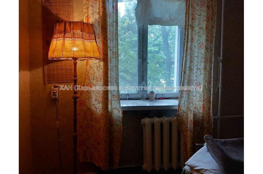 Продам квартиру, Шекспира ул. , 6  ком., 18.10 м², советский ремонт 