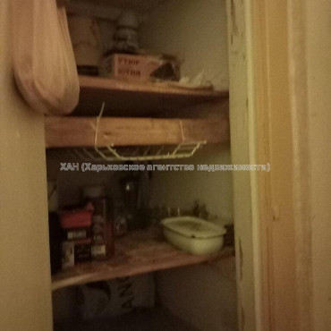 Продам квартиру, Шекспира ул. , 6  ком., 18.10 м², советский ремонт 