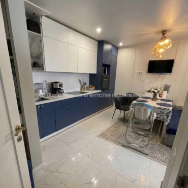 Продам квартиру, Лисаветинская ул. , 1  ком., 53 м², евроремонт 