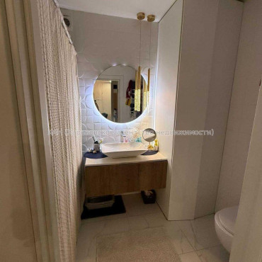 Продам квартиру, Лисаветинская ул. , 1  ком., 53 м², евроремонт 