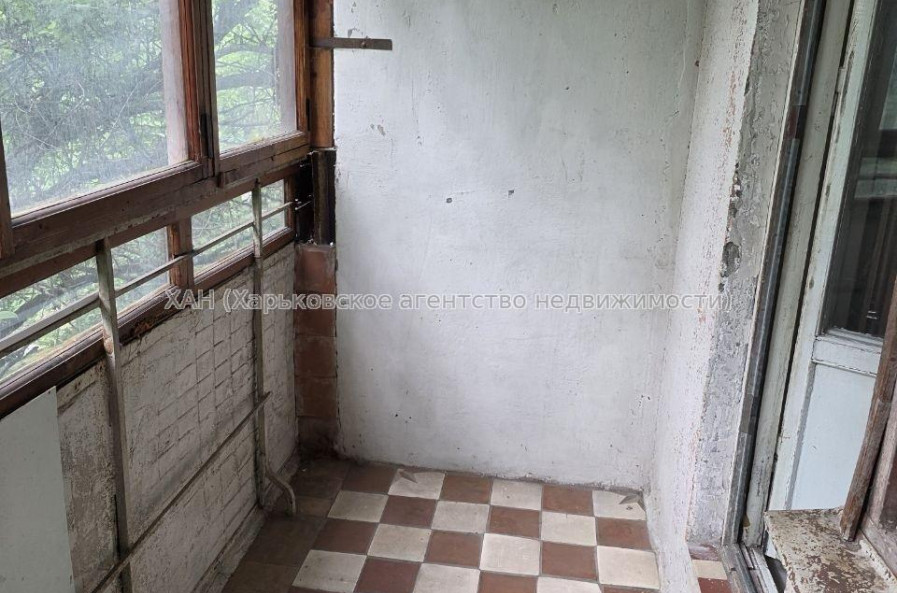 Продам квартиру, Бригады Хартия ул. , 3 кім., 64.80 м², советский ремонт 