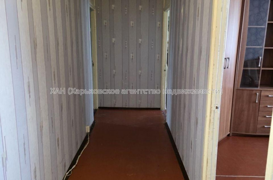 Продам квартиру, Бригады Хартия ул. , 3 кім., 64.80 м², советский ремонт 