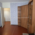 Продам квартиру, Бригады Хартия ул. , 3 кім., 64.80 м², советский ремонт 