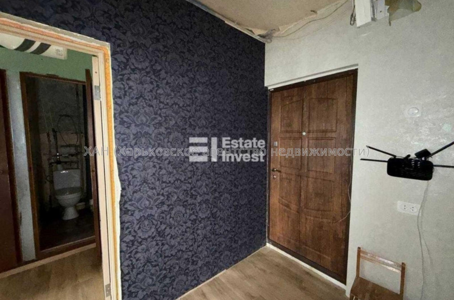Продам квартиру, Валентиновская ул. , 2 кім., 47 м², без ремонта 