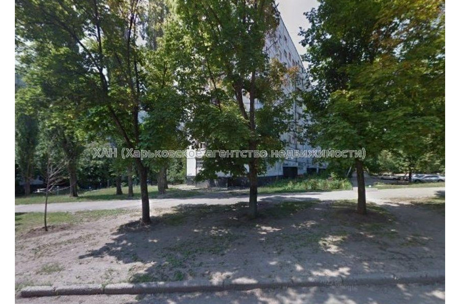Продам квартиру, Валентиновская ул. , 2 кім., 47 м², без ремонта 