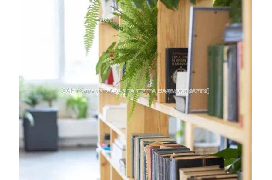 Продам квартиру, Куликовский спуск , 5 кім., 198 м², евроремонт 