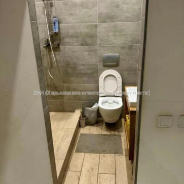 Продам квартиру, Куликовский спуск , 5 кім., 198 м², евроремонт 