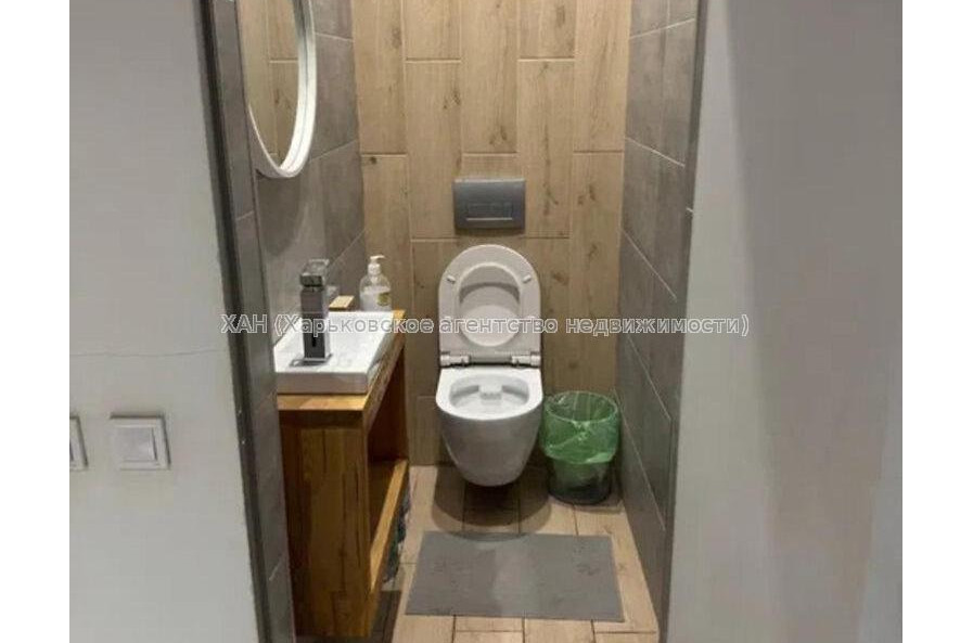 Продам квартиру, Куликовский спуск , 5 кім., 198 м², евроремонт 