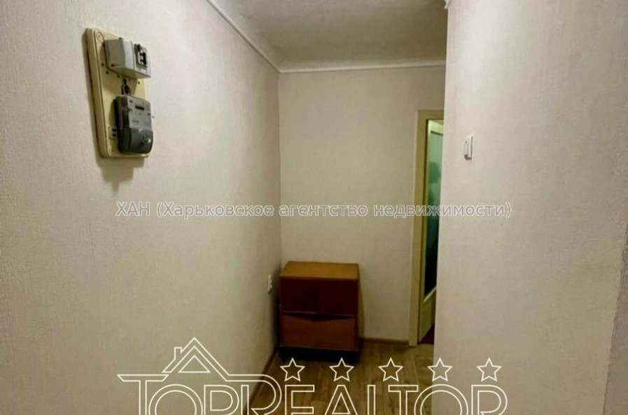 Продам квартиру, Науки просп. , 2 кім., 45 м², советский ремонт 