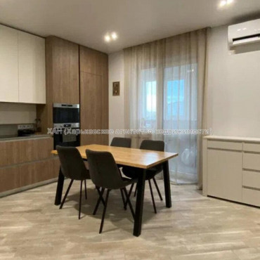 Продам квартиру, Конторская ул. , 2  ком., 40 м², евроремонт 